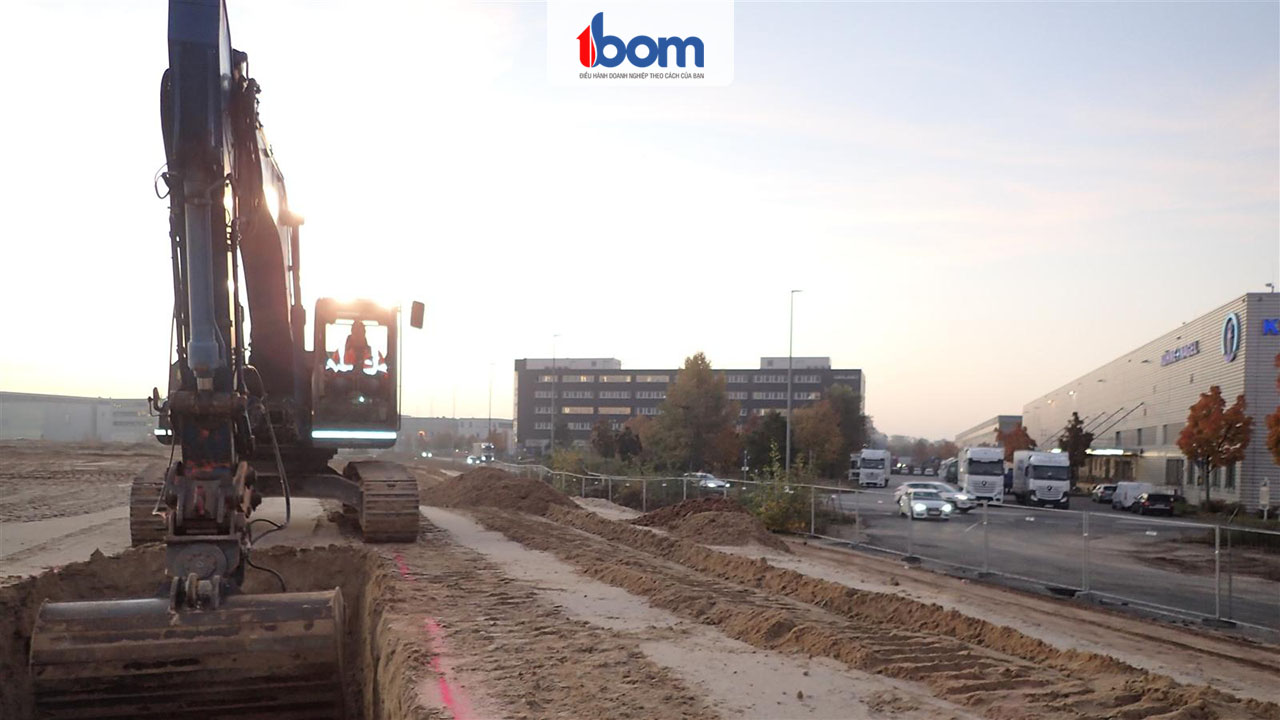 kiểm tra công trường xây dựng