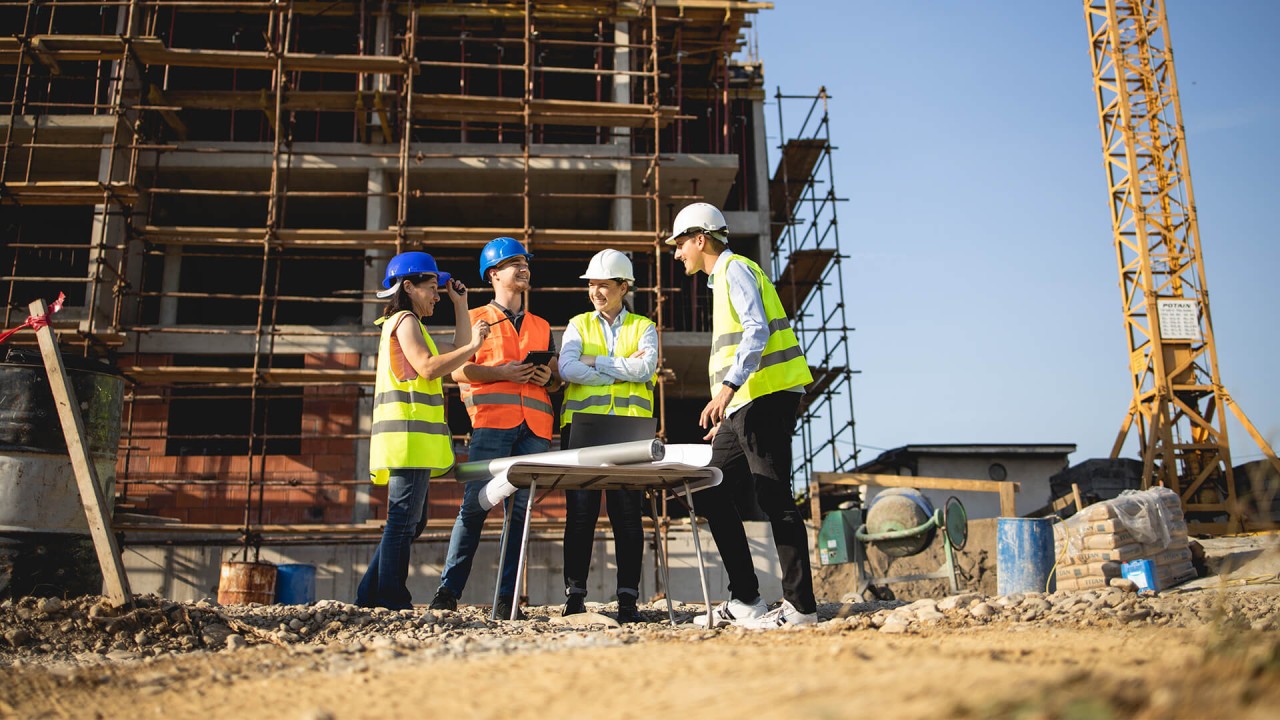 A Day in the Life of a Construction Site Manager: What Do They Really Do?